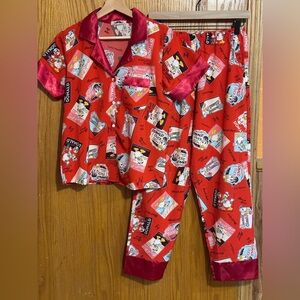 Disney Donald Duck‎ satin pajamas 2 piece pockets